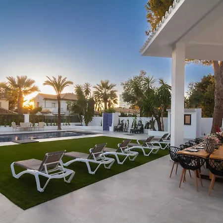 Villa House Chapas Playa Marbella