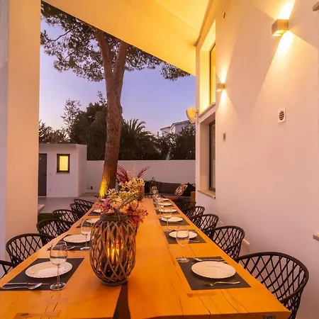 Villa House Chapas Playa Marbella